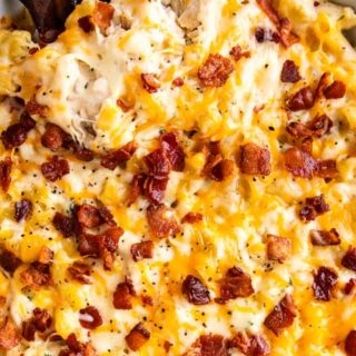 Delicious combo of chicken, bacon, ranch, and a mac and cheese made with three cheeses! Family-friendly, make-ahead friendly, and perfect for a weeknight dinner! #macandcheese #chickenbaconranch #crackchicken #bakedmac #macaroniandcheese #easyrecipe #weeknightdinner #casserole