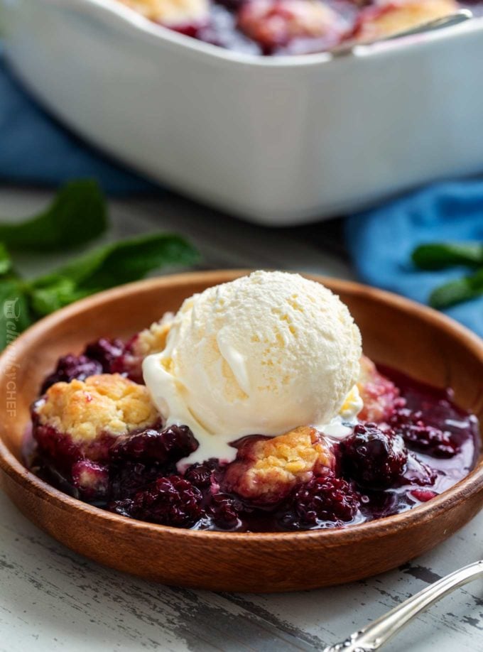 Blackberry cobbler recipe with ice cream