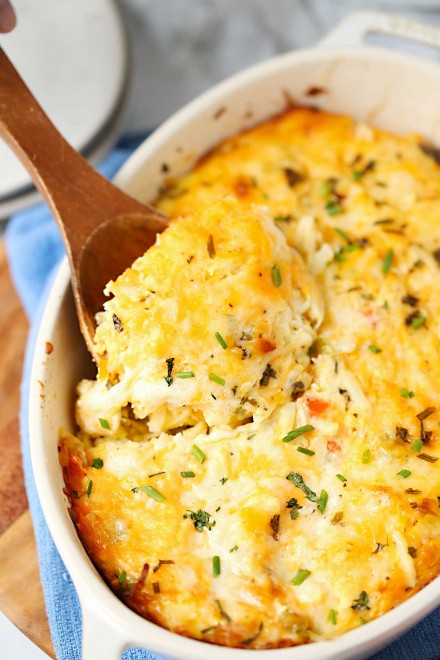 Cheesy Breakfast Hashbrown Casserole - The Chunky Chef