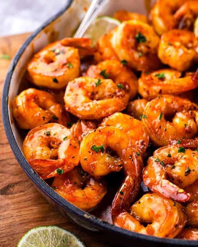 skillet full of honey lime shrimp