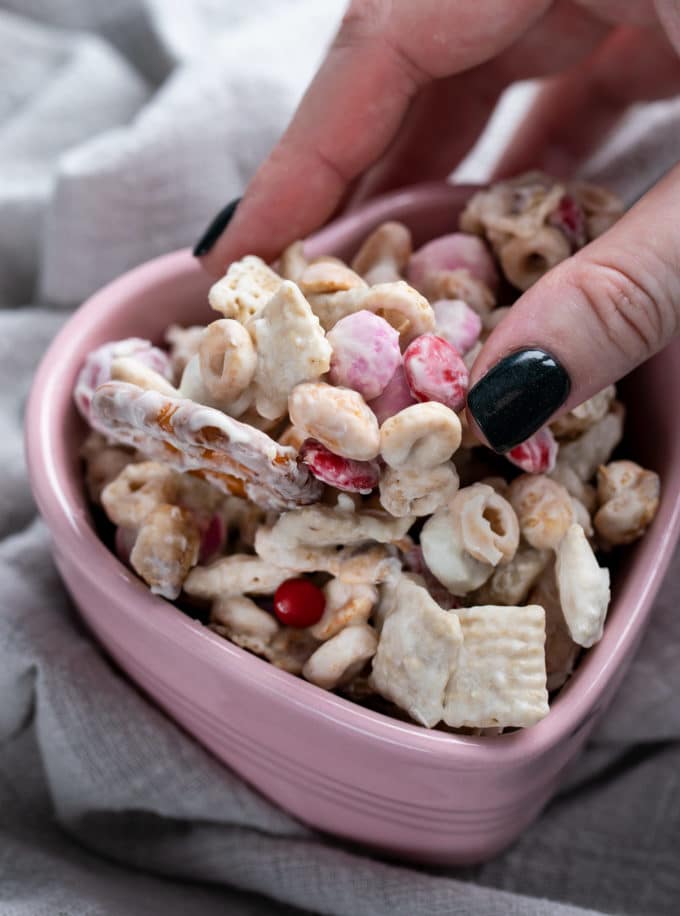 White trash recipe in heart shaped ramekin