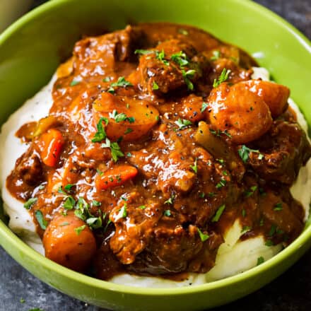 This Guinness beef stew is the only comfort food you’ll need this winter! Rich gravy-like sauce, tender veggies and beef that literally melts in your mouth!