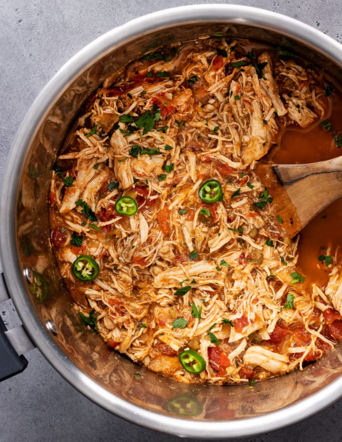 Making shredded chicken and salsa in the Instant Pot