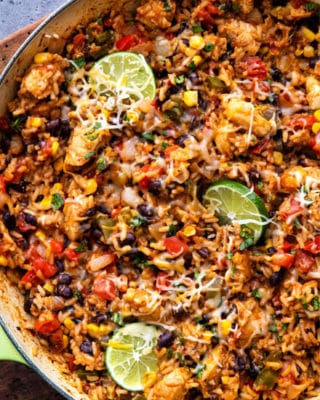Made entirely in one pan, this Cheesy Southwest Chicken and Rice is bursting with powerful flavors, and ready in 45 minutes or less! Plus plenty of prep-ahead tips to cut down on cooking time! #chicken #rice #southwest #mexican #fajita #onepan #onepot #easyrecipe #dinner #cooking