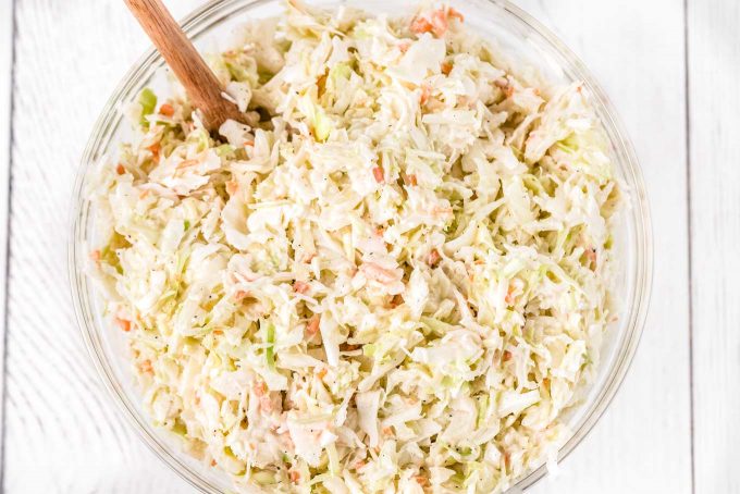 bowl of copycat coleslaw recipe