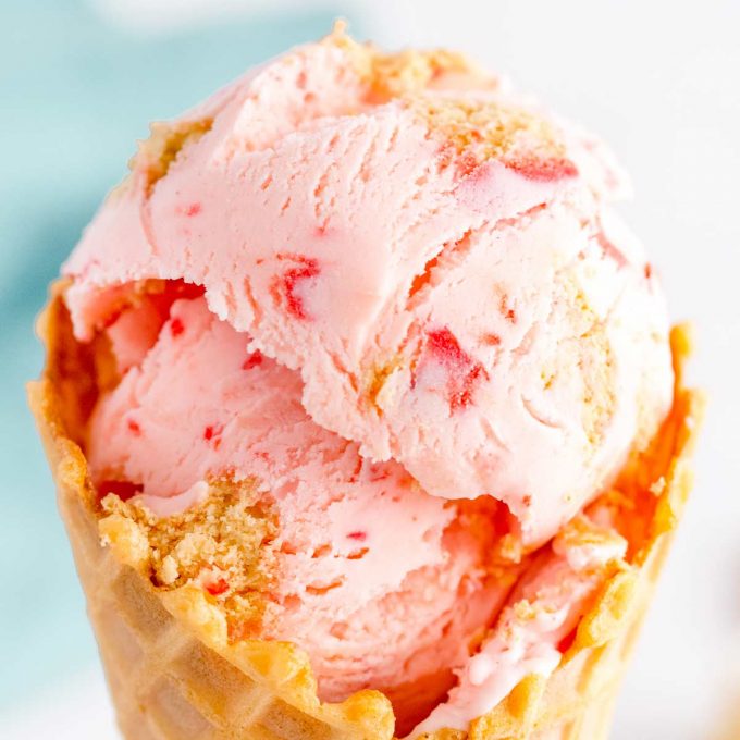 featured image of homemade ice cream in waffle cone