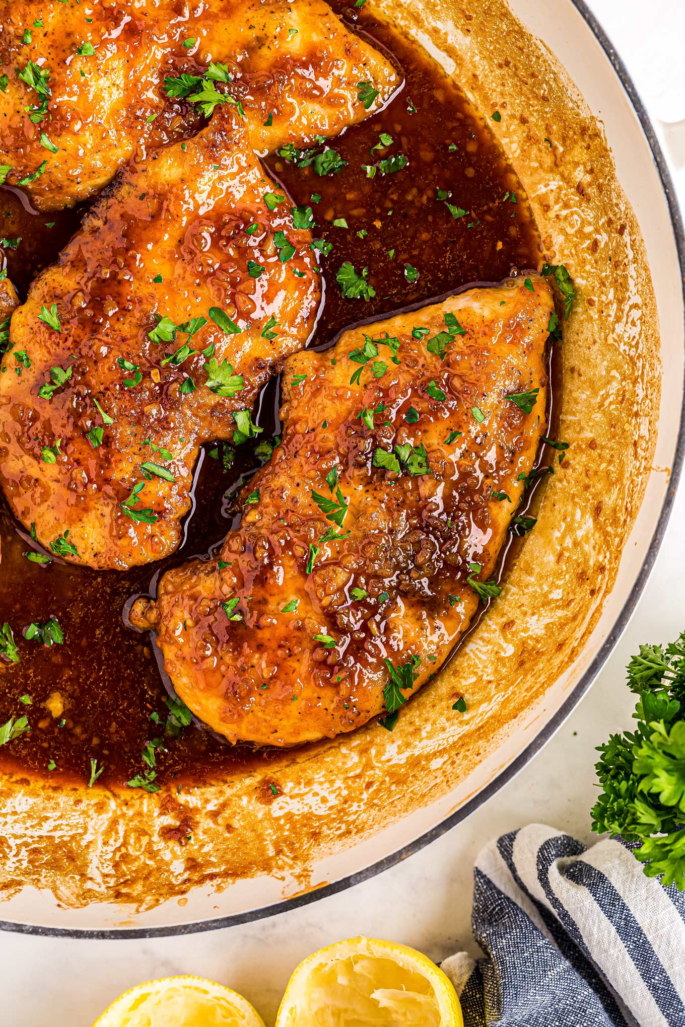 Honey Garlic Chicken (30 minute recipe) The Chunky Chef