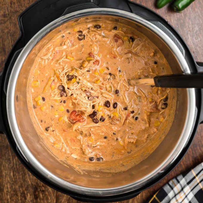 crack chicken chili in pressure cooker