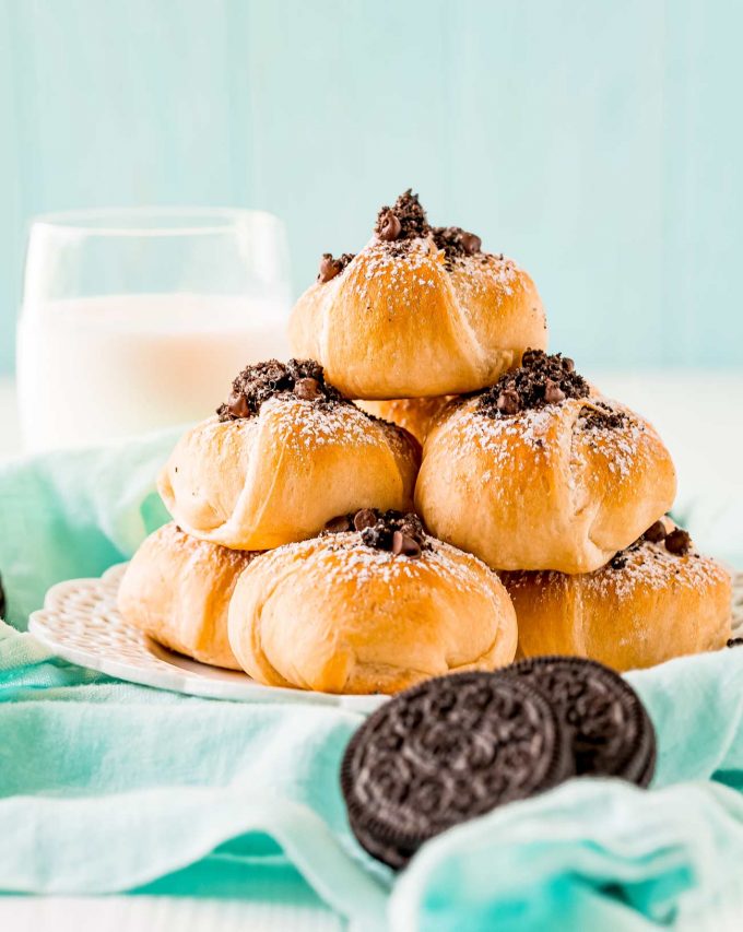 pyramid stack of baked fried oreos on cake stand