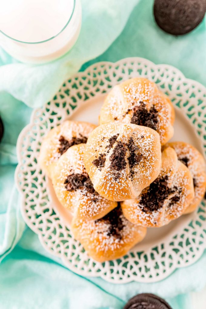 With just 2 base ingredients (plus a totally optional ingredient or two), these baked "fried" Oreos are an easier (and much less oily) version of your favorite fair food!  This amazing dessert is sure to be a family favorite! #oreo #fried #baked #fairfood #dessert #dessertrecipe