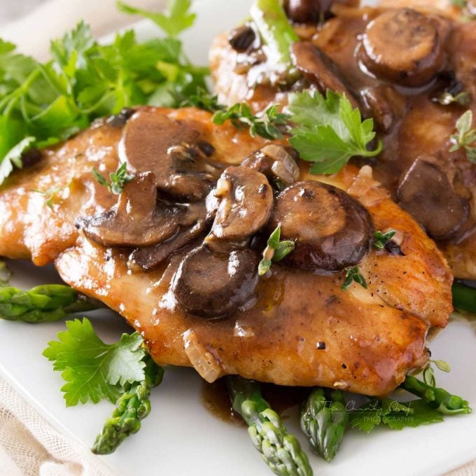 chicken marsala with asparagus