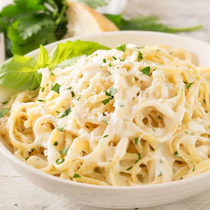 garlic cream sauce