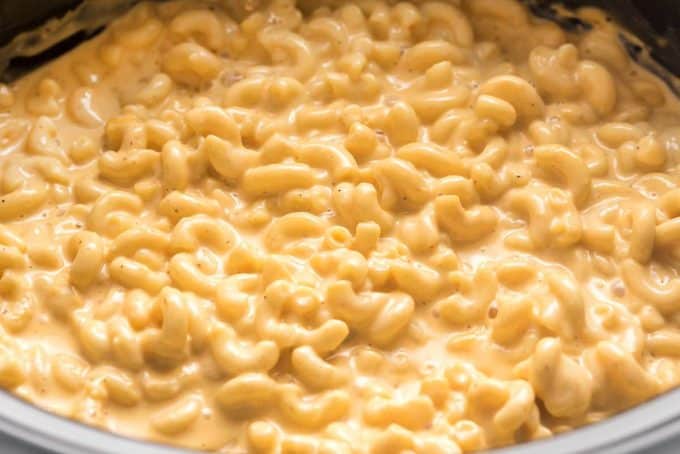 slow cooker full of creamy mac and cheese