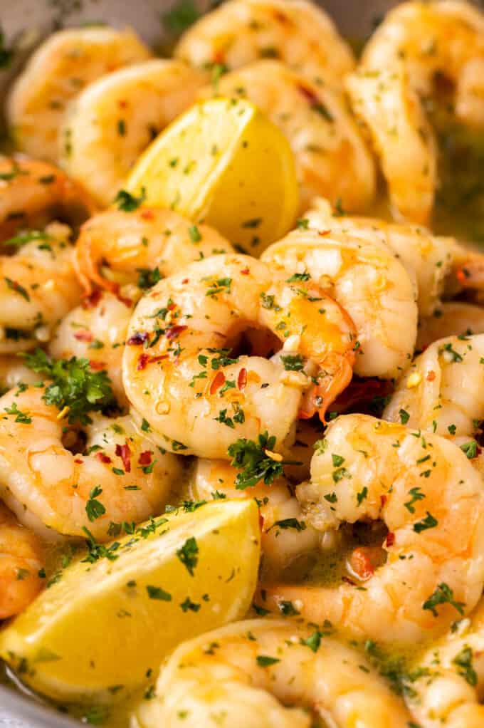 close up of shrimp scampi in pan