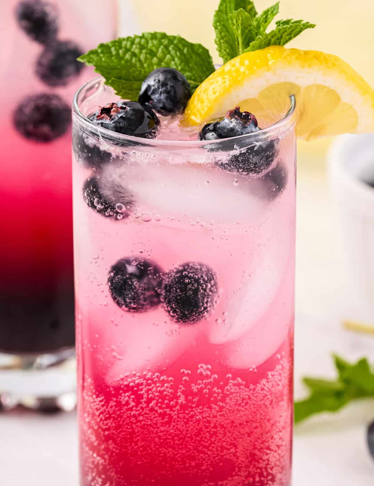Sparkling Blueberry Lemonade The Chunky Chef