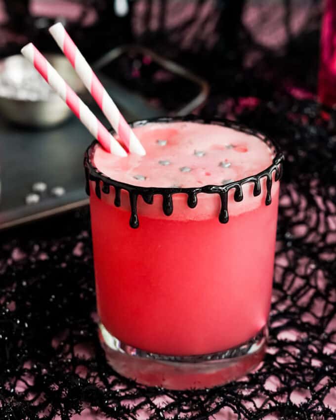 This sweet and fun drink is great for Halloween, Valentine's day and more! Easy to make, fun to drink, and can easily be turned into a cocktail if you wanted. #drink #halloween #pink
