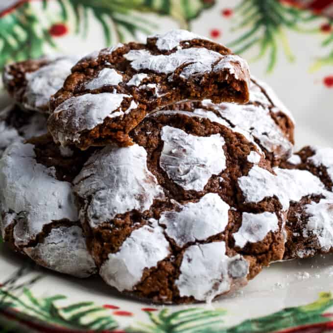 chocolate crinkle cookies