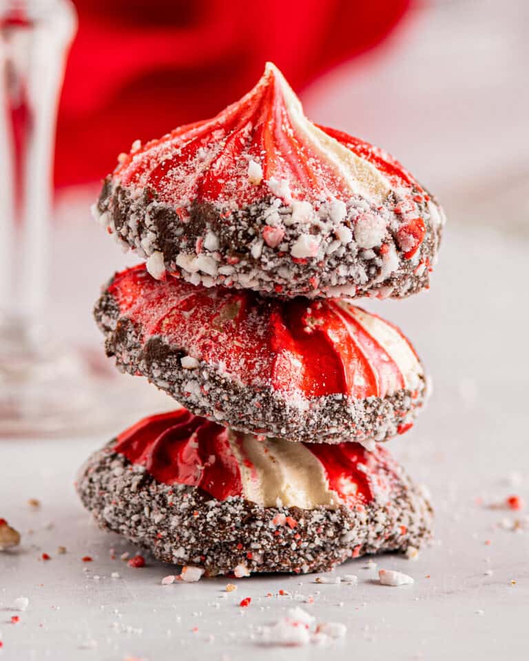 ChocolateDipped Peppermint Meringue Cookies The Chunky Chef