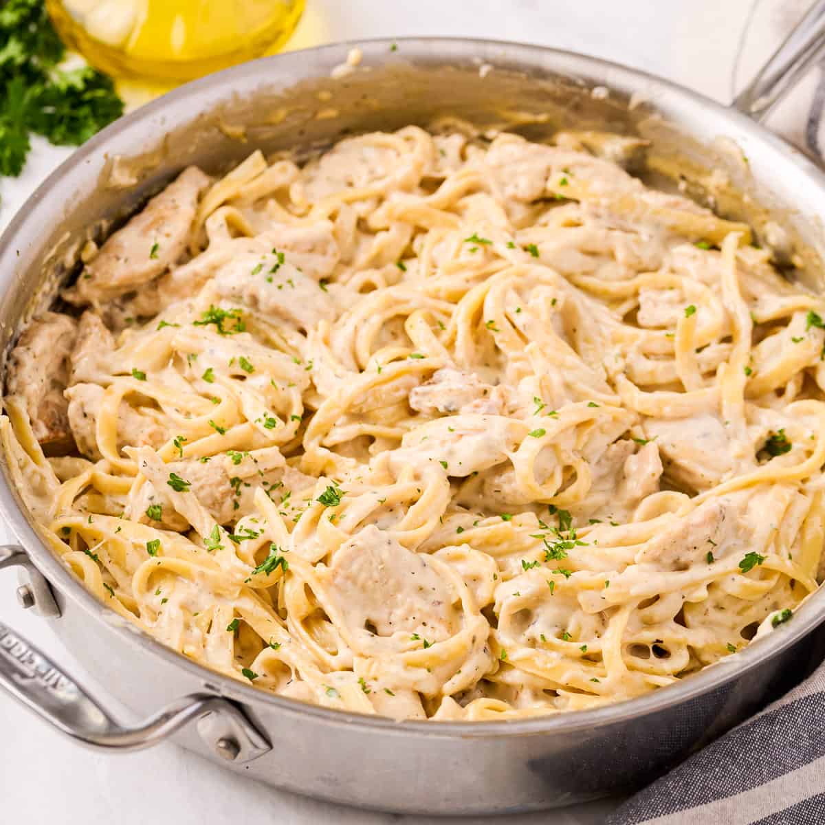 Lightened Up Chicken Alfredo The Chunky Chef