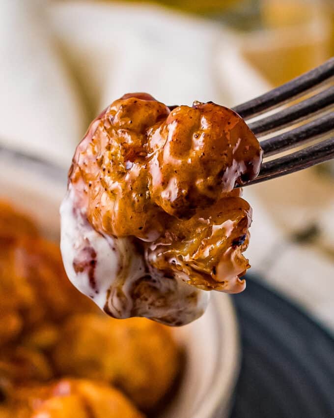 honey chipotle cauliflower dipped in ranch