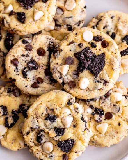 These Cookies and Cream Cookies are made with cake and instant pudding mix, and stuffed with plenty of Oreo cookies. Easy dessert recipes like this are great when you want a treat, but also want a baking shortcut!