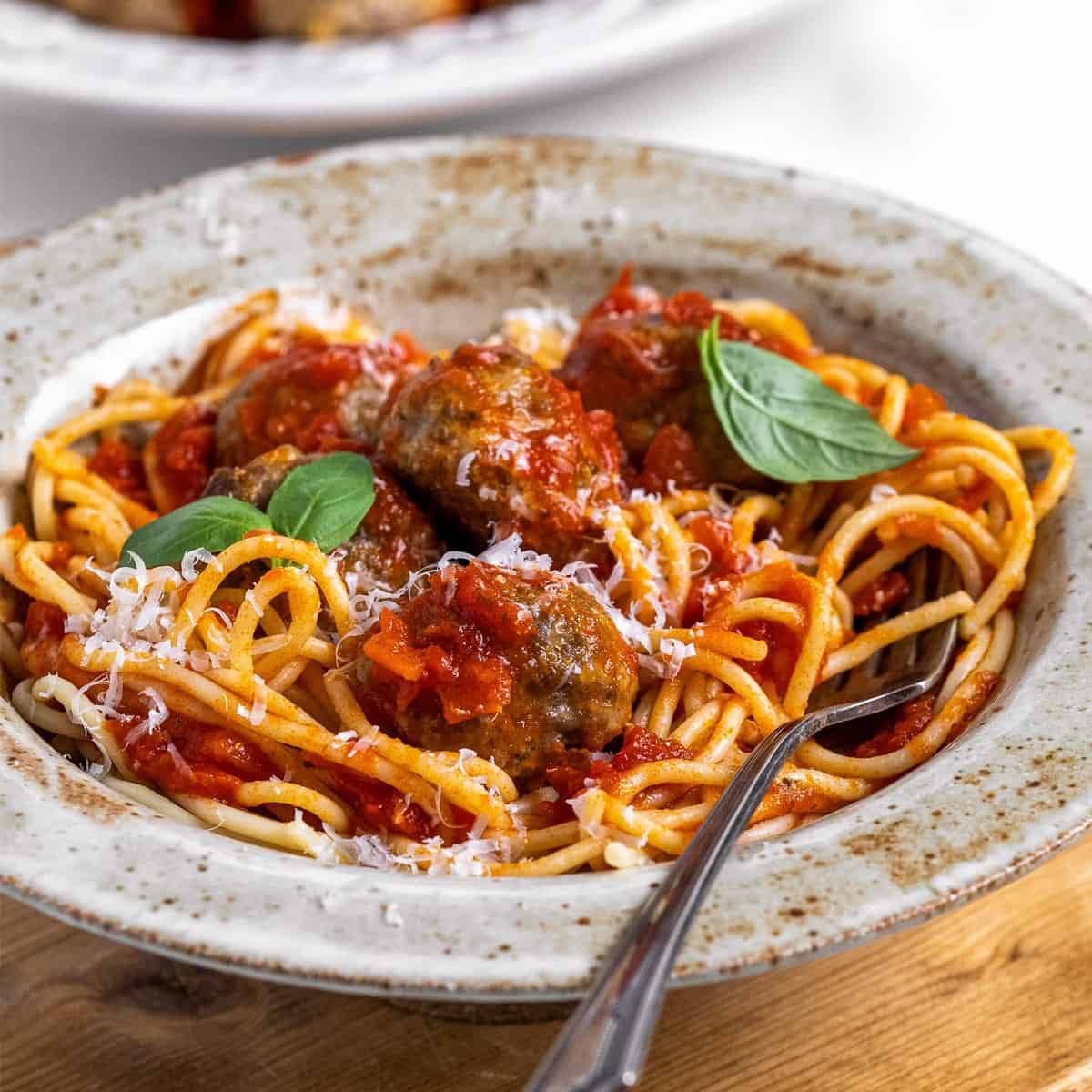 Easy Homemade Italian Meatballs - The Chunky Chef