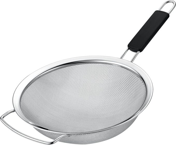 fine mesh sieve