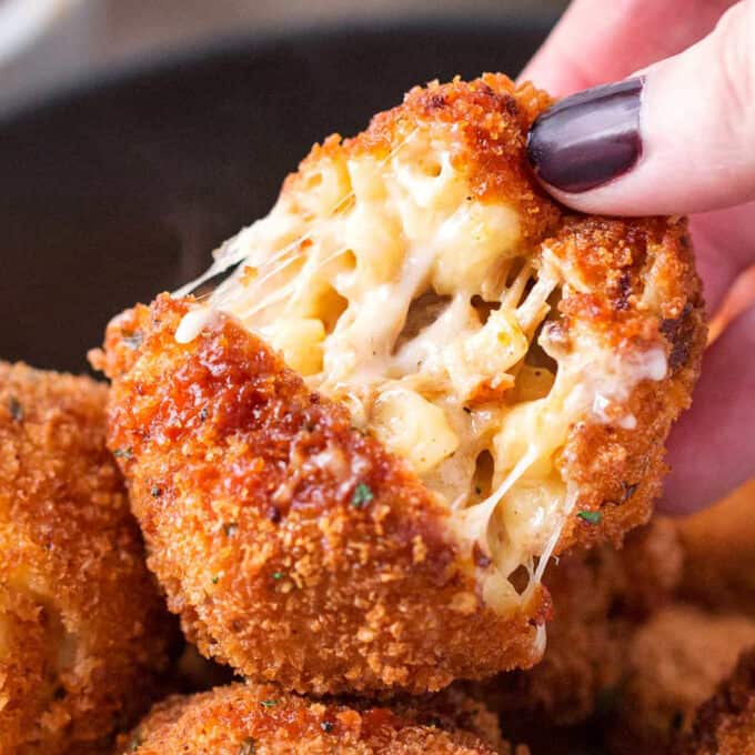 fried mac and cheese with pulled pork