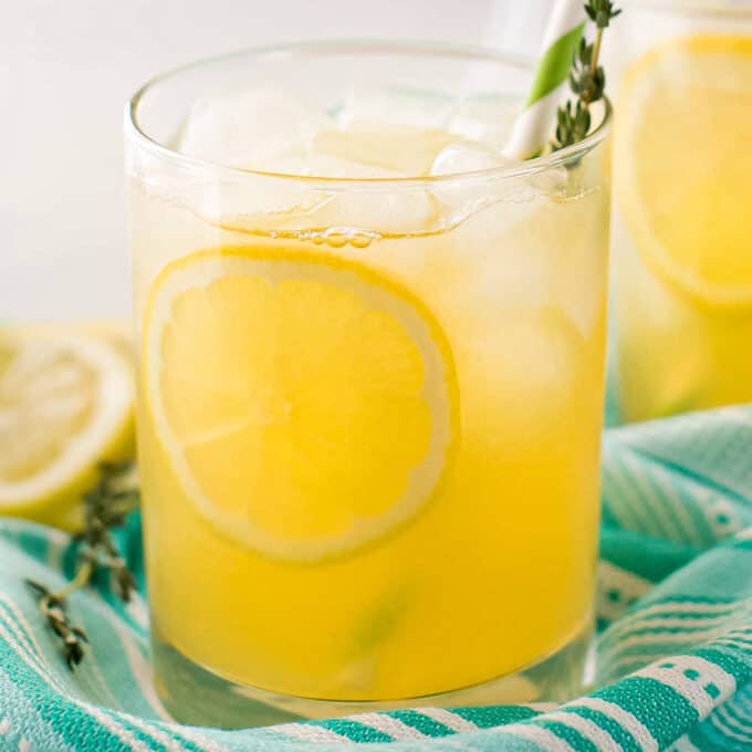 peach lemonade