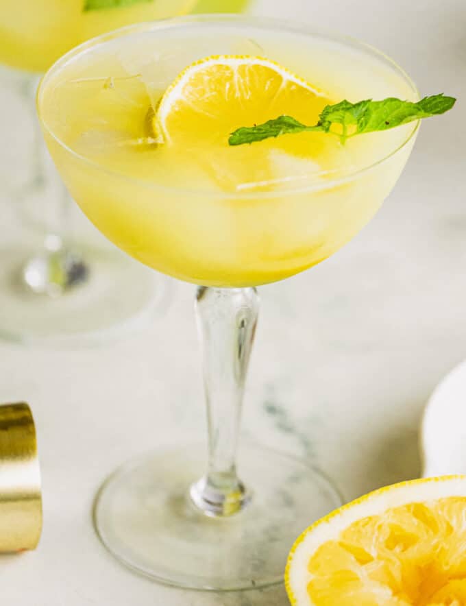 This refreshing and light lemon cocktail is made with just 3 ingredients and is absolutely perfect for this summer! Limoncello is the star, and it adds such a great bold flavor.
