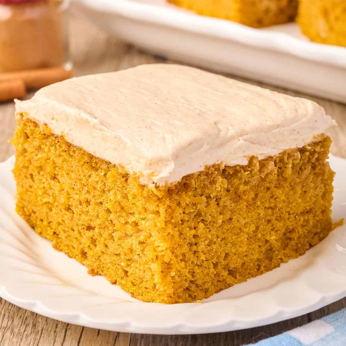 Pumpkin Bars with Creamy Cinnamon Frosting