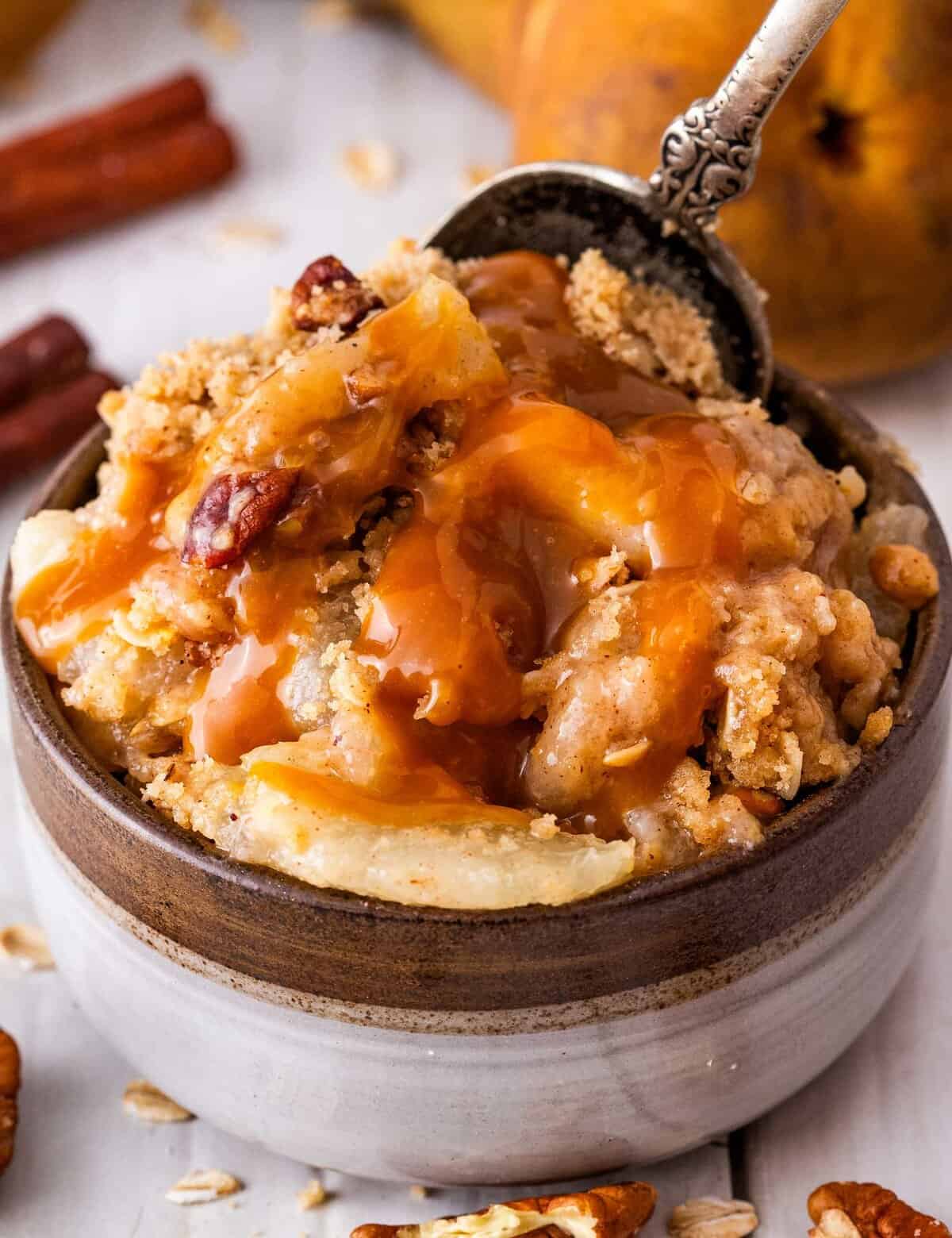 Spiced Pear Crisp - The Chunky Chef